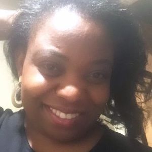 Meet your Posher, Latoya